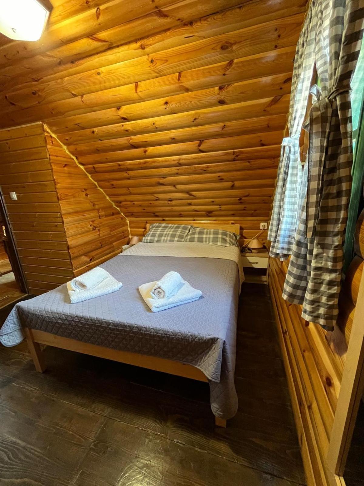 Wooden House Ante Self Check - In And Check - Out Leilighet Otočac Eksteriør bilde
